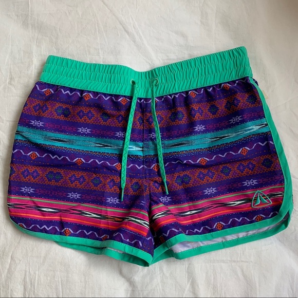 🦋2/$15🦋 Colourful Tribal Print Shorts - Picture 1 of 5